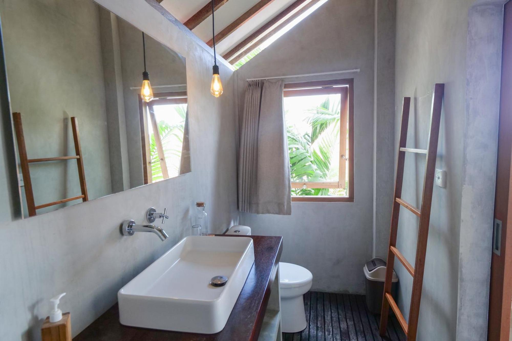 007 Surfhouse Bali Hotel Ungasan  Exterior photo